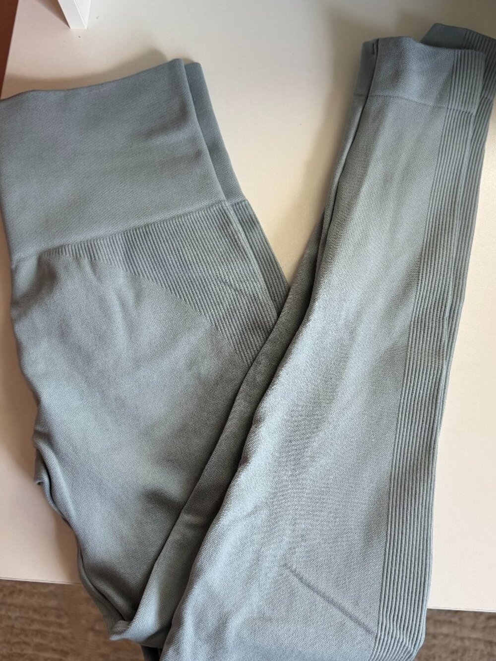 Set Active High Rise Leggings in Light Blue, Size S (matching top avail.!)